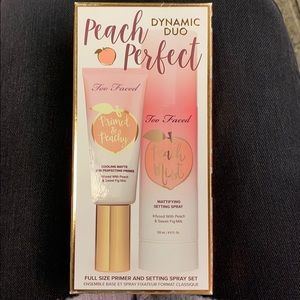 Too Faced Dynamic Duo Peach Perfect
